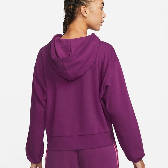Nike Women’s Hoodie Pullover - Picture 3 of 13